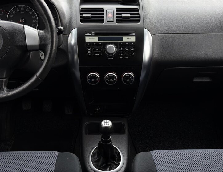 Fiat Sedici SUV / Terénní 1,6 l 79 kw