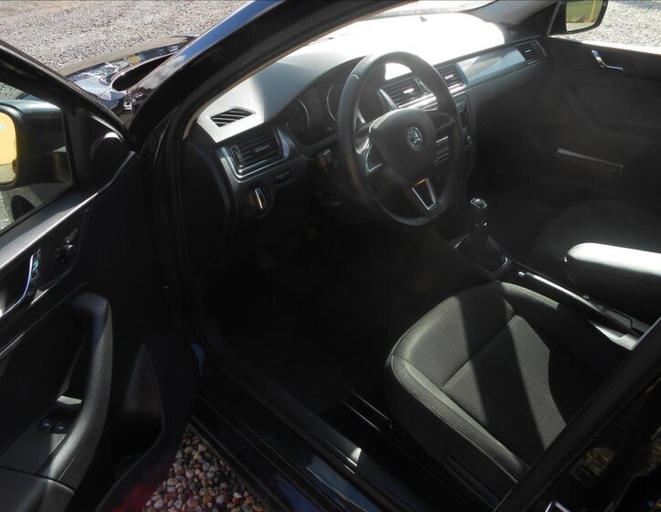 Škoda Rapid Hatchback 1,2 l 77 kw