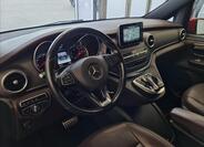 Mercedes-Benz Třídy V 9