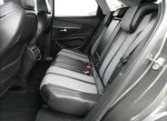 Peugeot 3008 SUV 1,6 l 121 kw