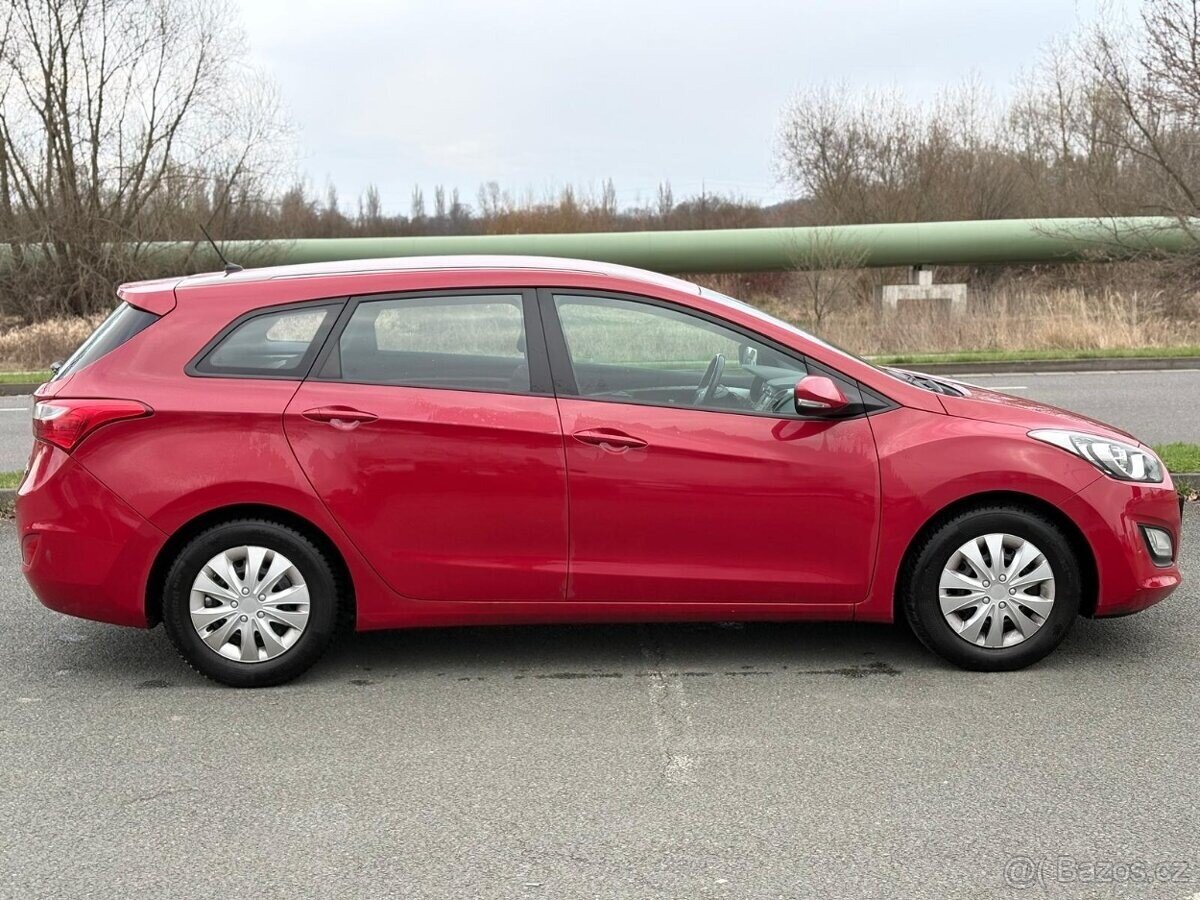 Hyundai i30 Kombi 0,0 73 kw