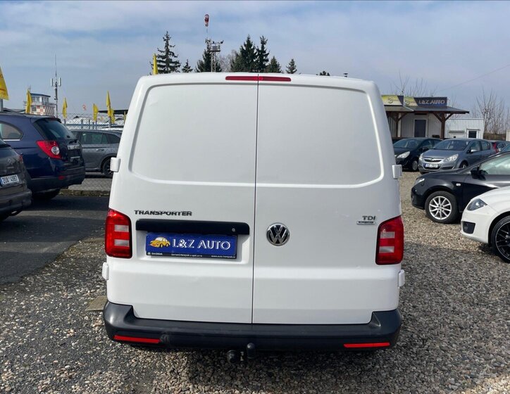 Volkswagen Transporter Skříň 2,0 l 62 kw