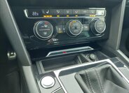 Volkswagen Passat 40