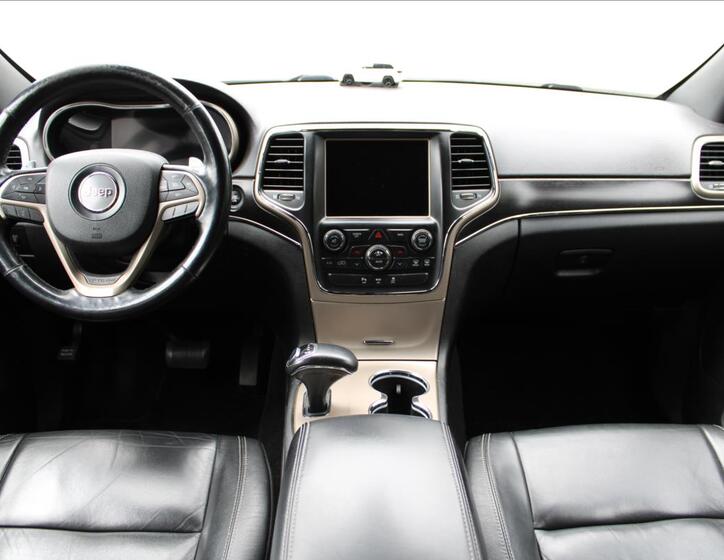 Jeep Grand Cherokee 21