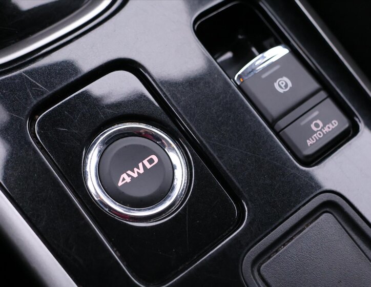 Mitsubishi Outlander 33