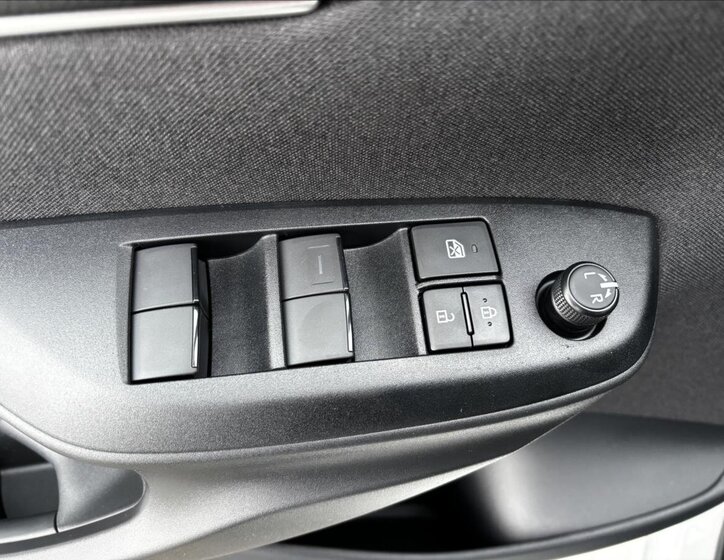 Toyota Yaris Hatchback 1,5 l 68 kw