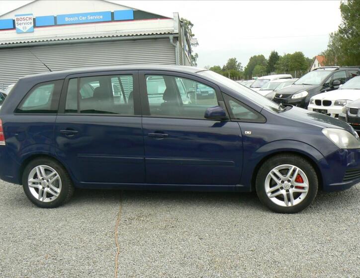 Opel Zafira 6
