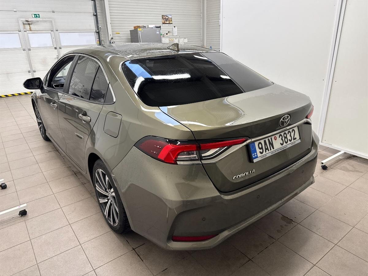 Toyota Corolla Sedan 1,5 l 92 kw