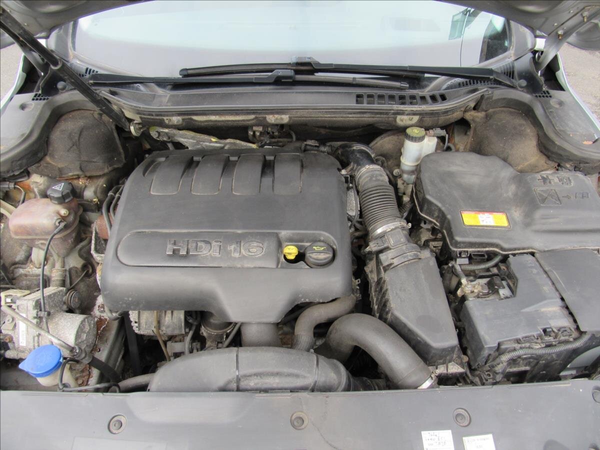 Peugeot 508 Kombi 2,0 l 103 kw