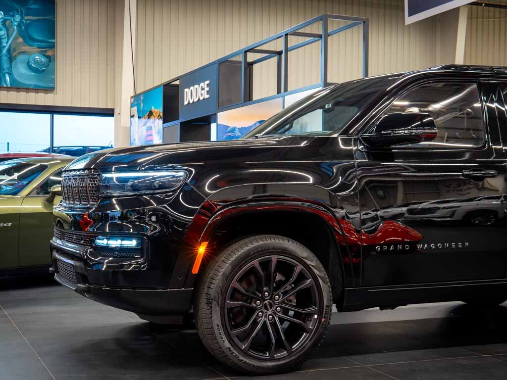 Jeep Grand Wagoneer SUV / Terénní 6,4 l 351 kw