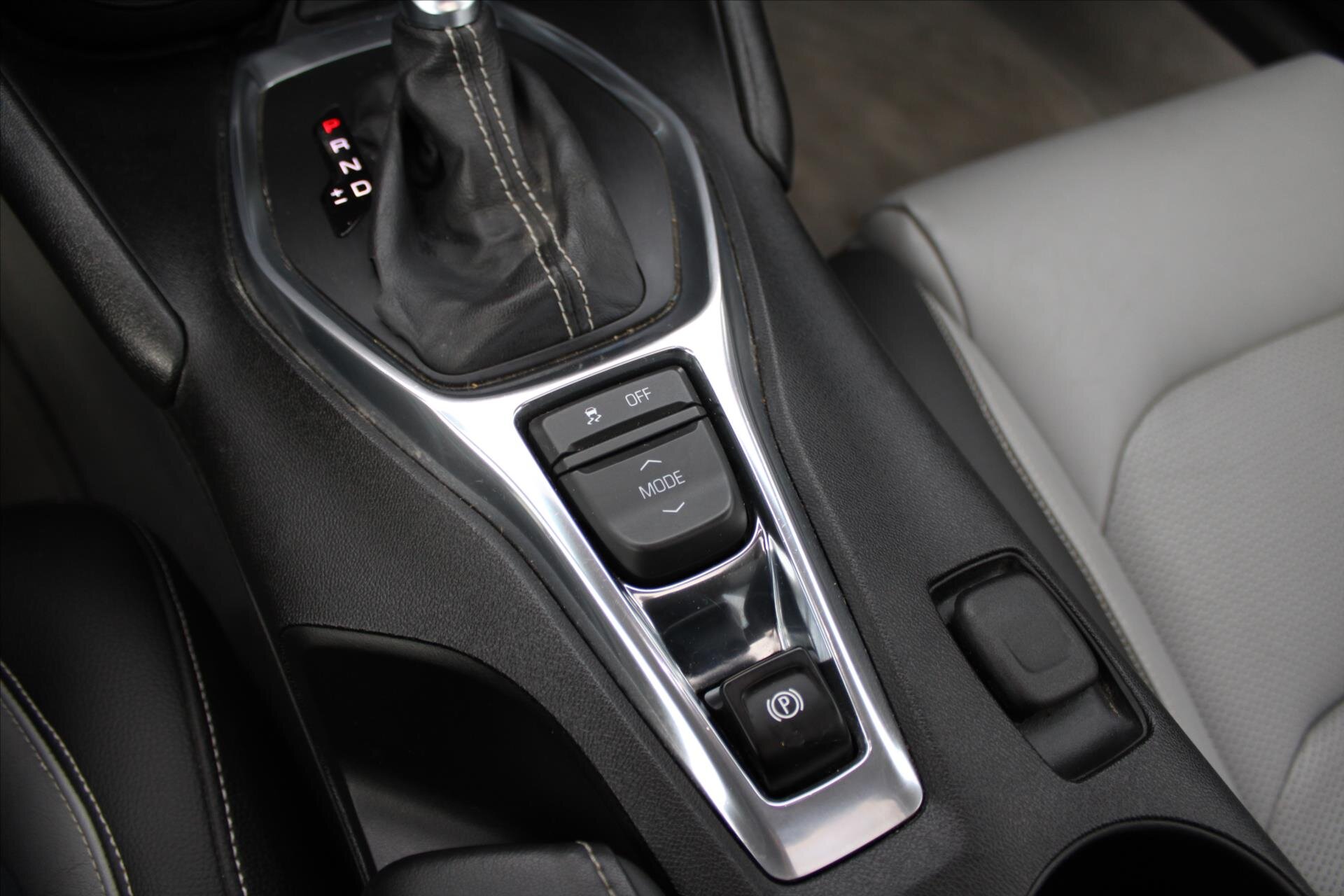 Chevrolet Camaro Kupé 6,2 l 339 kw