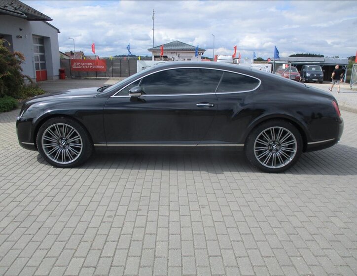 Bentley Continental GT 33