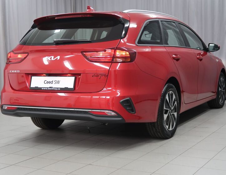 KIA Ceed 8