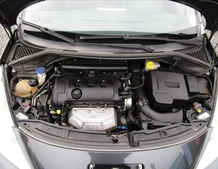 Peugeot 207 Hatchback 1,4 l 70 kw