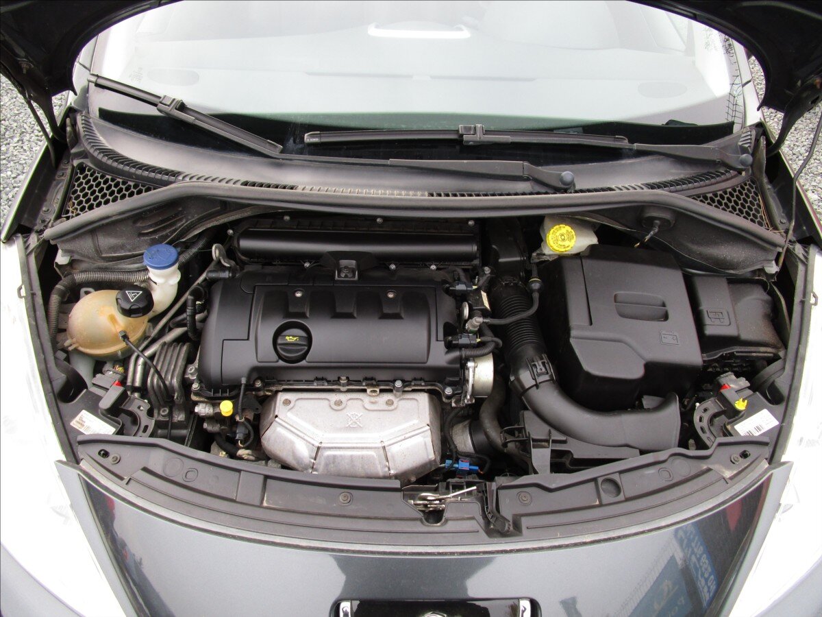 Peugeot 207 Hatchback 1,4 l 70 kw