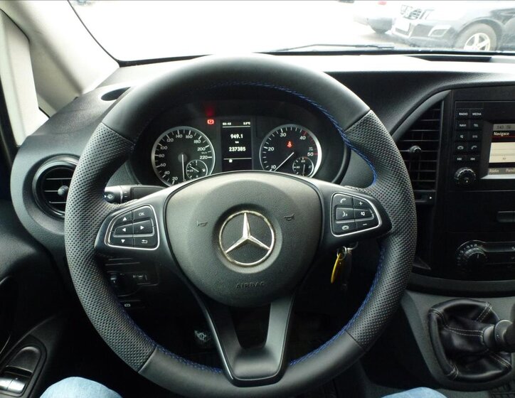 Mercedes-Benz Vito 29