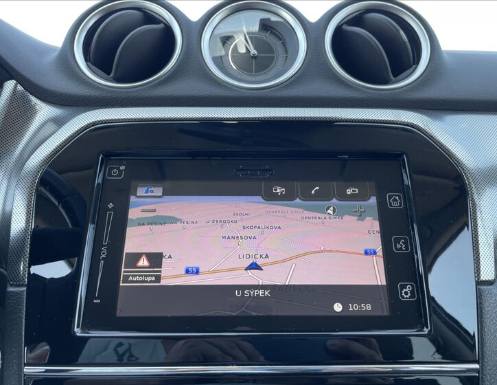 Suzuki Vitara SUV 1,4 l 103 kw