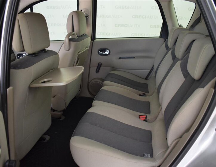 Renault Scénic MPV 1,6 l 83 kw