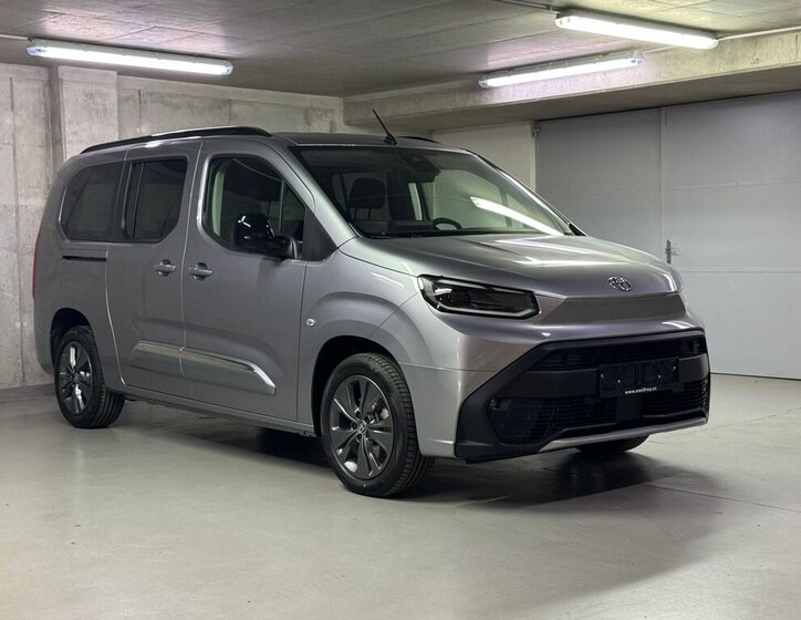 Toyota ProAce City Verso MPV 1,5 l 96 kw
