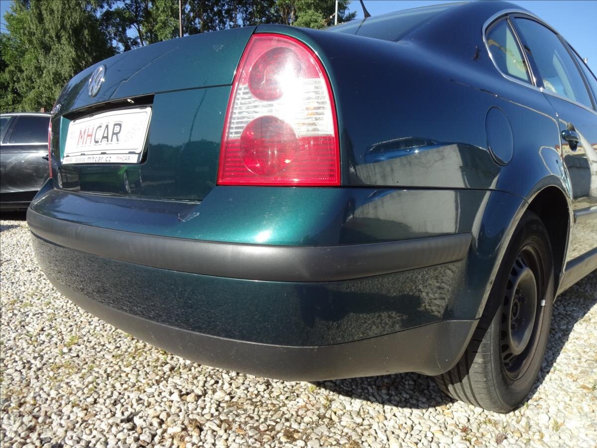 Volkswagen Passat Sedan 1,6 l 75 kw