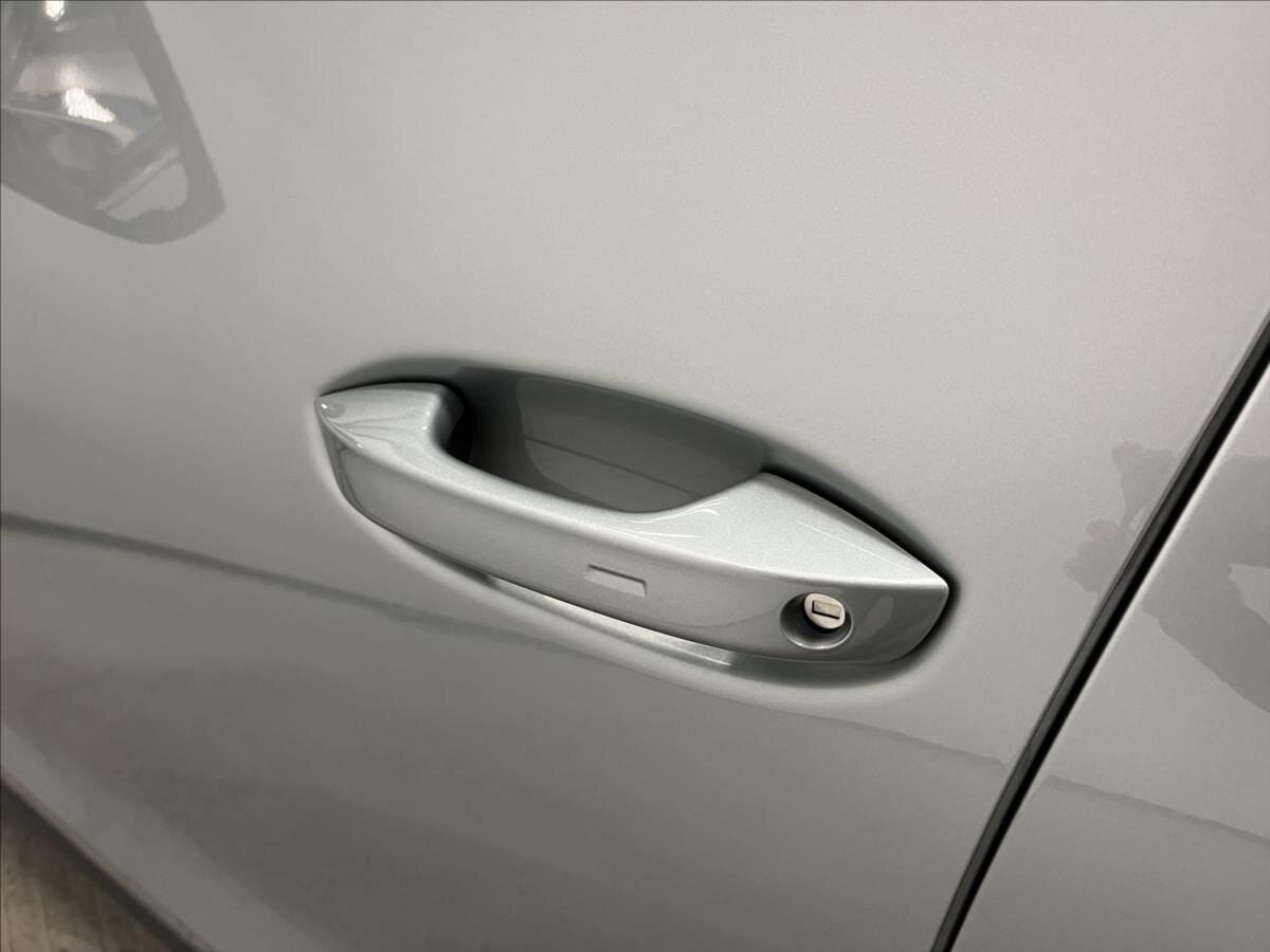 Volkswagen Tiguan SUV / Terénní 1,5 l 96 kw