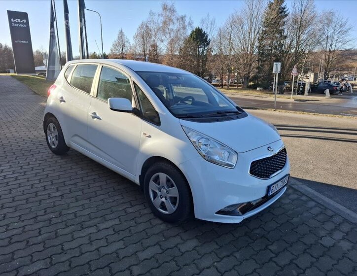 KIA Venga 1