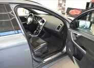 Volvo XC60 14