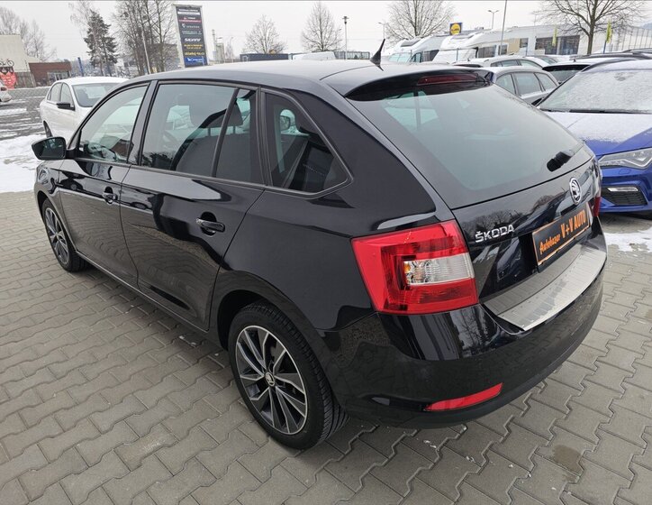 Škoda Rapid Hatchback 1,2 l 77 kw