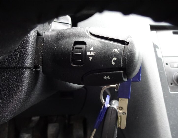 Peugeot 5008 MPV 1,6 l 115 kw