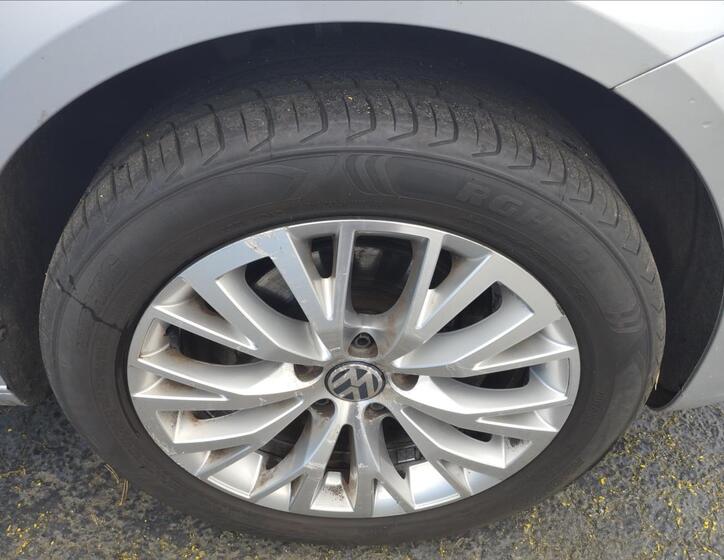 Volkswagen Touran 15