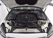 Mercedes-Benz Třídy C Sedan / Limuzína 2,1 l 125 kw