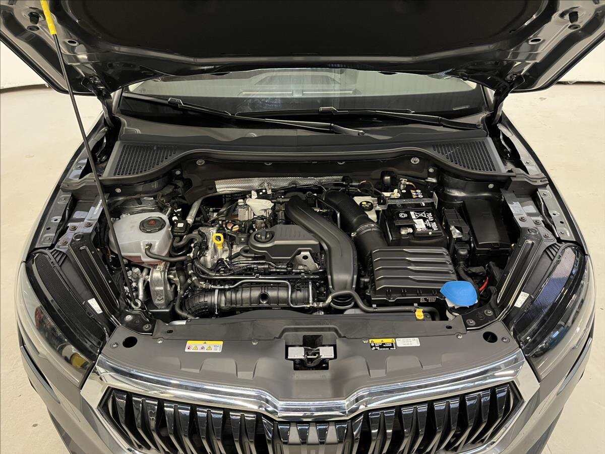 Škoda Karoq SUV 1,5 l 110 kw