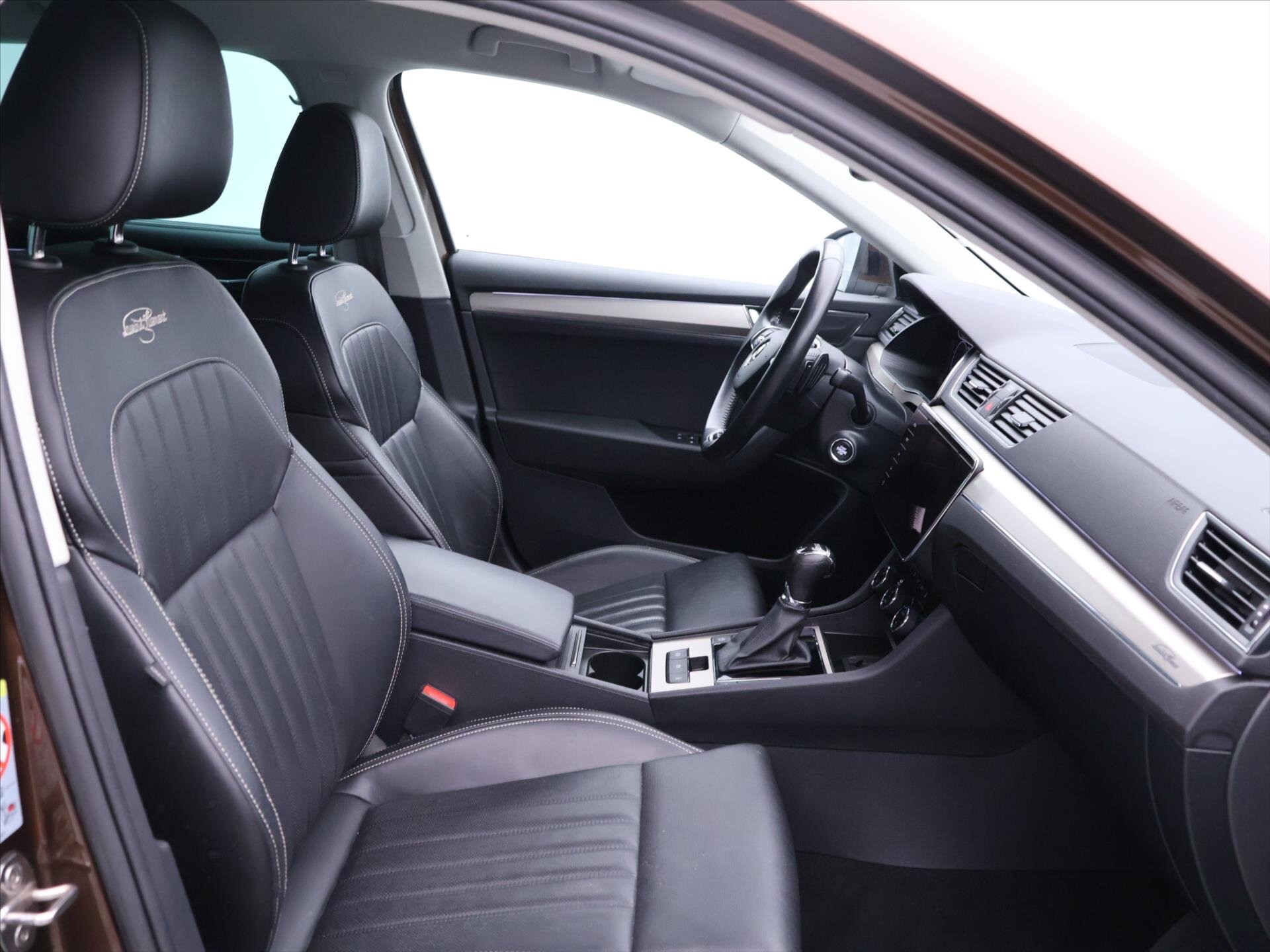 Škoda Superb Kombi 2,0 l 110 kw