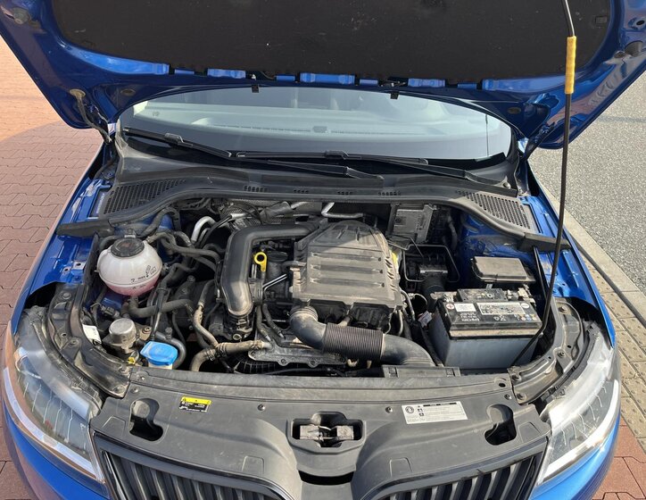 Škoda Rapid Hatchback 999,0 70 kw