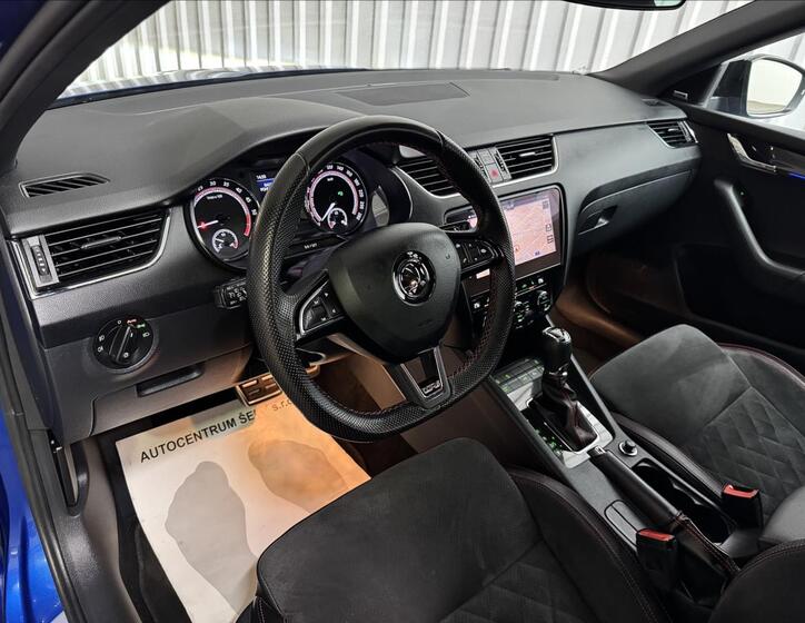 Škoda Octavia 16