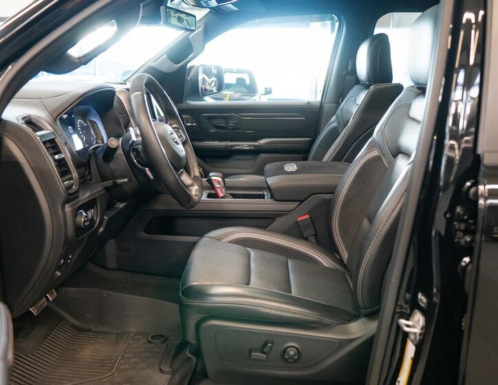 Dodge RAM Pick-up 6,2 l 523 kw