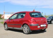 Peugeot 307 Hatchback 2,0 l 66 kw
