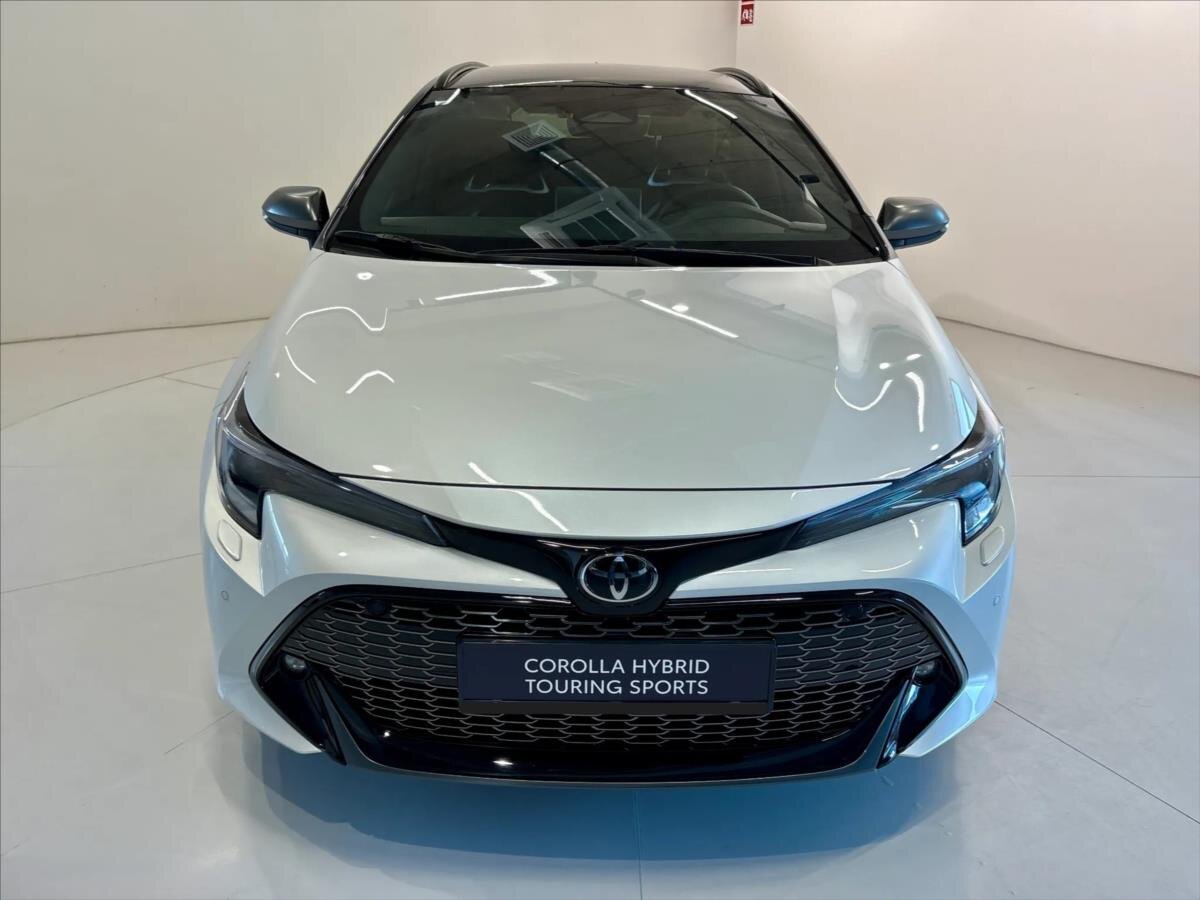 Toyota Corolla Kombi 2,0 l 112 kw