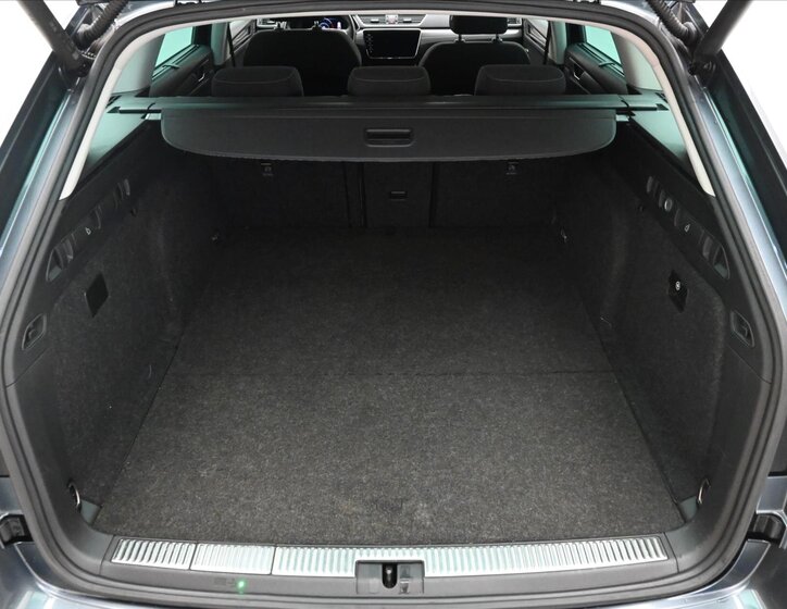 Škoda Superb Kombi 1,4 l 115 kw