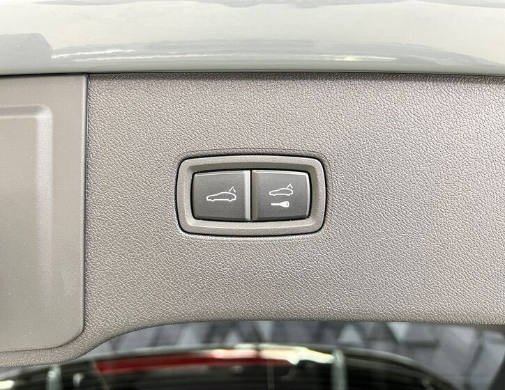 Porsche Cayenne SUV / Terénní 4,0 l 349 kw