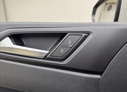 Volkswagen Polo Hatchback 999,0 59 kw