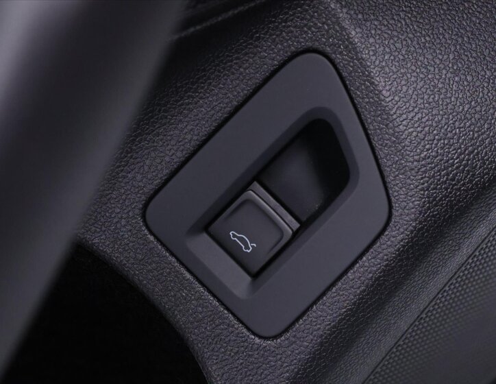 Volkswagen Arteon Kombi 2,0 l 206 kw