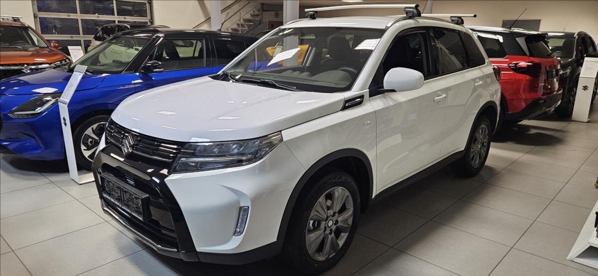 Suzuki Vitara SUV 1,4 l 81 kw