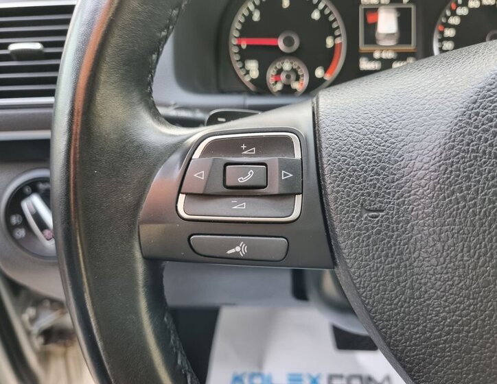 Volkswagen Touran 15