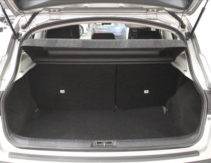 Nissan Qashqai Kombi 1,6 l 84 kw