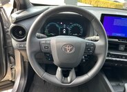 Toyota C-HR SUV / Terénní 2,0 l 112 kw