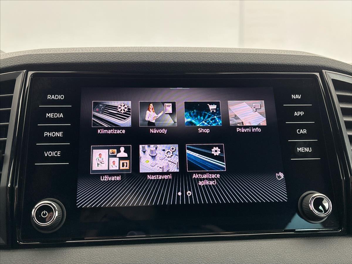 Škoda Karoq SUV / Terénní 1,5 l 110 kw