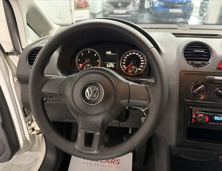 Volkswagen Caddy Skříň 1,6 l 75 kw