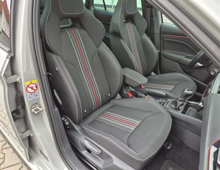 Škoda Scala Hatchback 1,0 l 85 kw