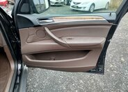 BMW X5 SUV 3,0 l 173 kw